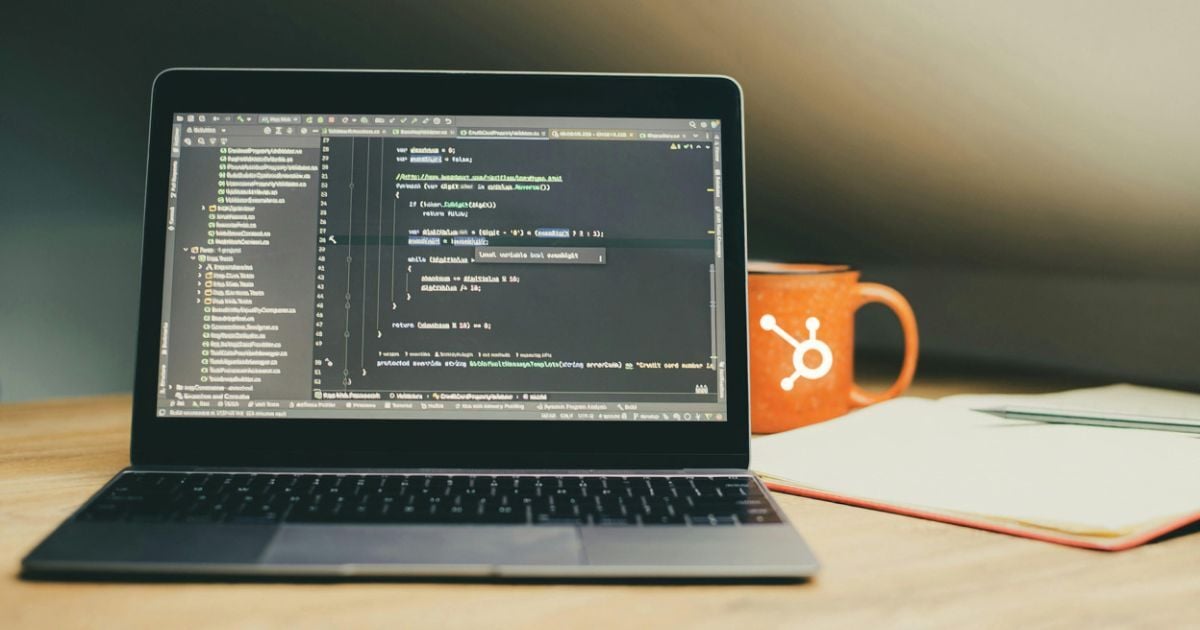 Top HubSpot Features for Developers (2026 Edition)