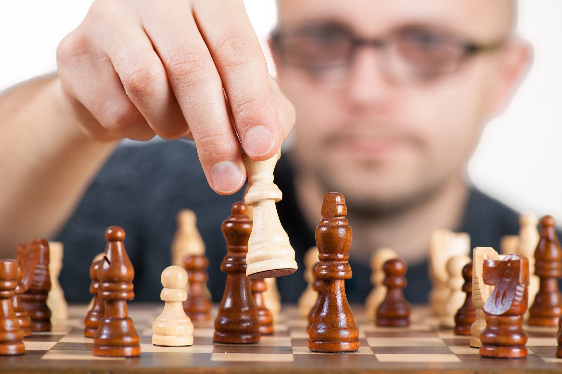 Marketing Strategy vs. Marketing Tactics: What’s the Difference? We Break It Down