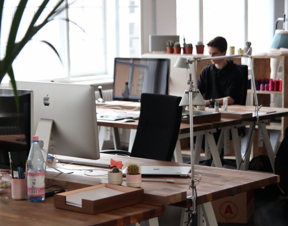 header-background-careers